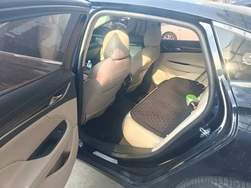 2019 BUICK LARCOSSE thumbnail 3