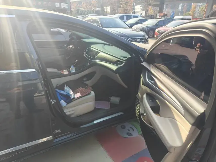 2019 BUICK LARCOSSE thumbnail 4