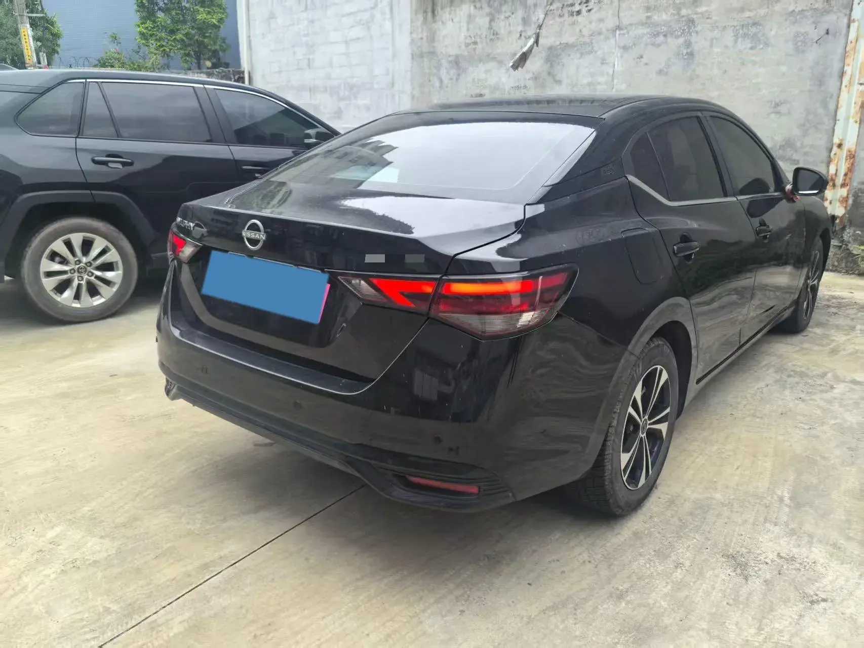 2023 NISSAN SYLPHY thumbnail 2