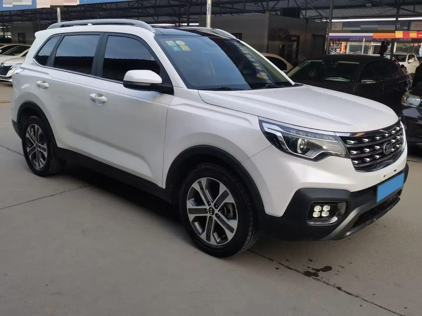 2018 KIA SPORTAGE thumbnail 3