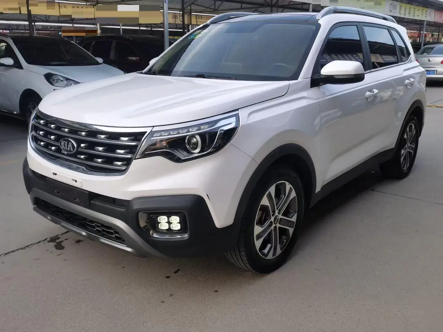 2018 KIA SPORTAGE view 1