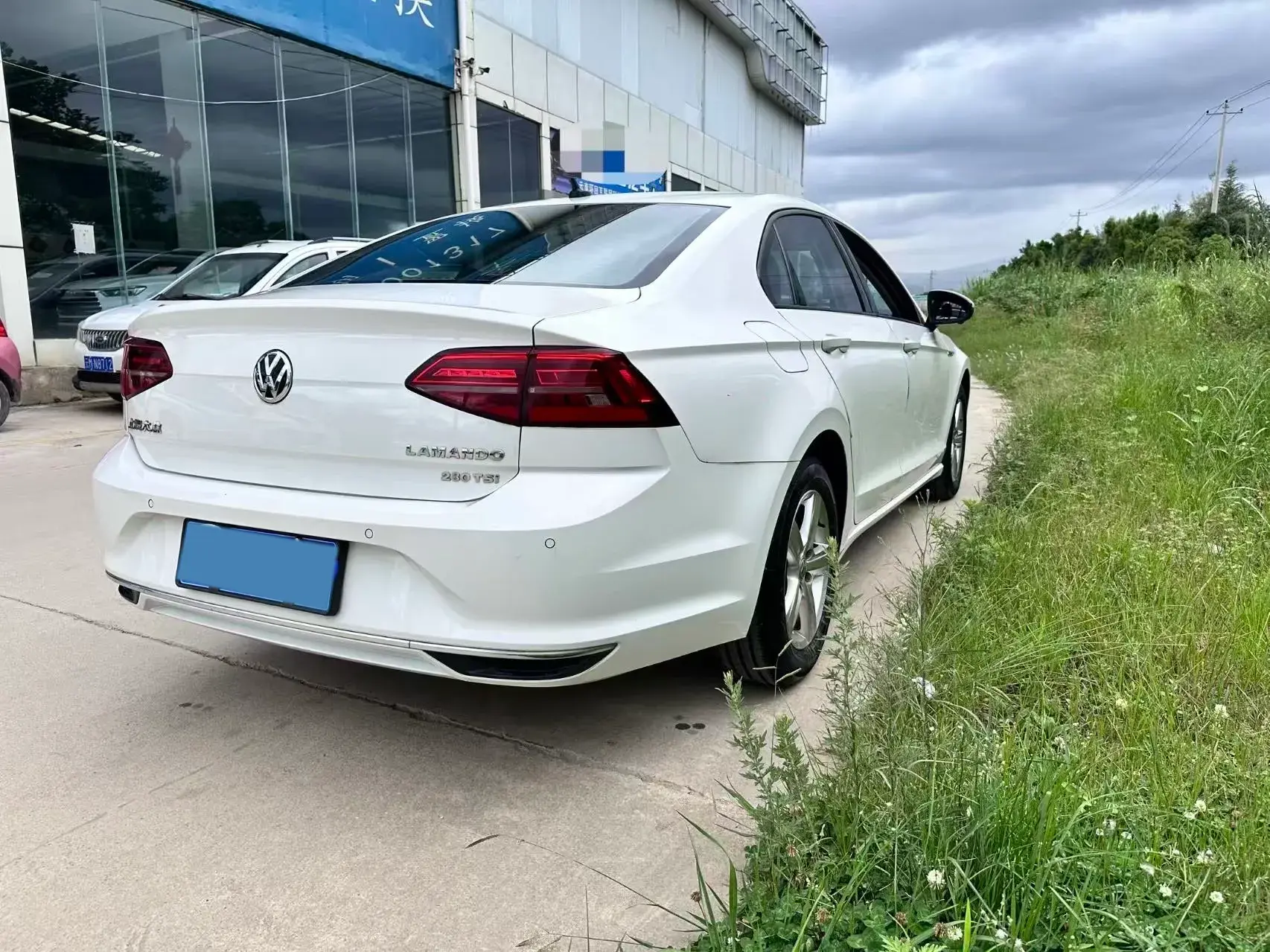 2019 VOLKSWAGEN LAMANDO thumbnail 4