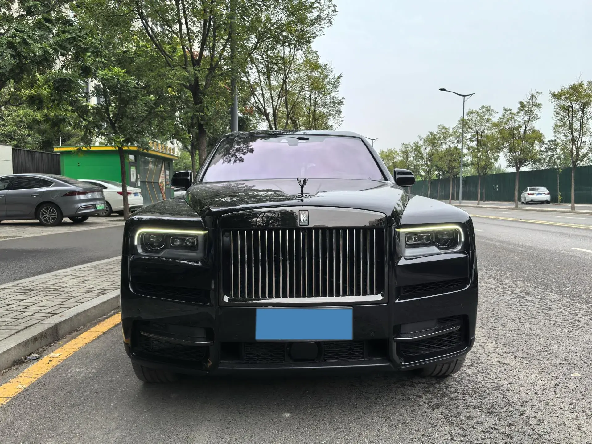 2020 ROLLS-ROYCE CULLINAN thumbnail 2