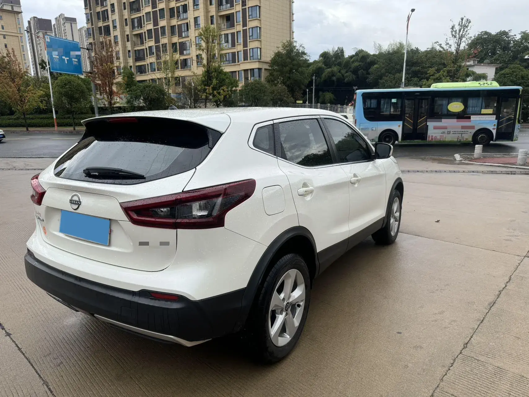 2023 NISSAN QASHQAI thumbnail 4