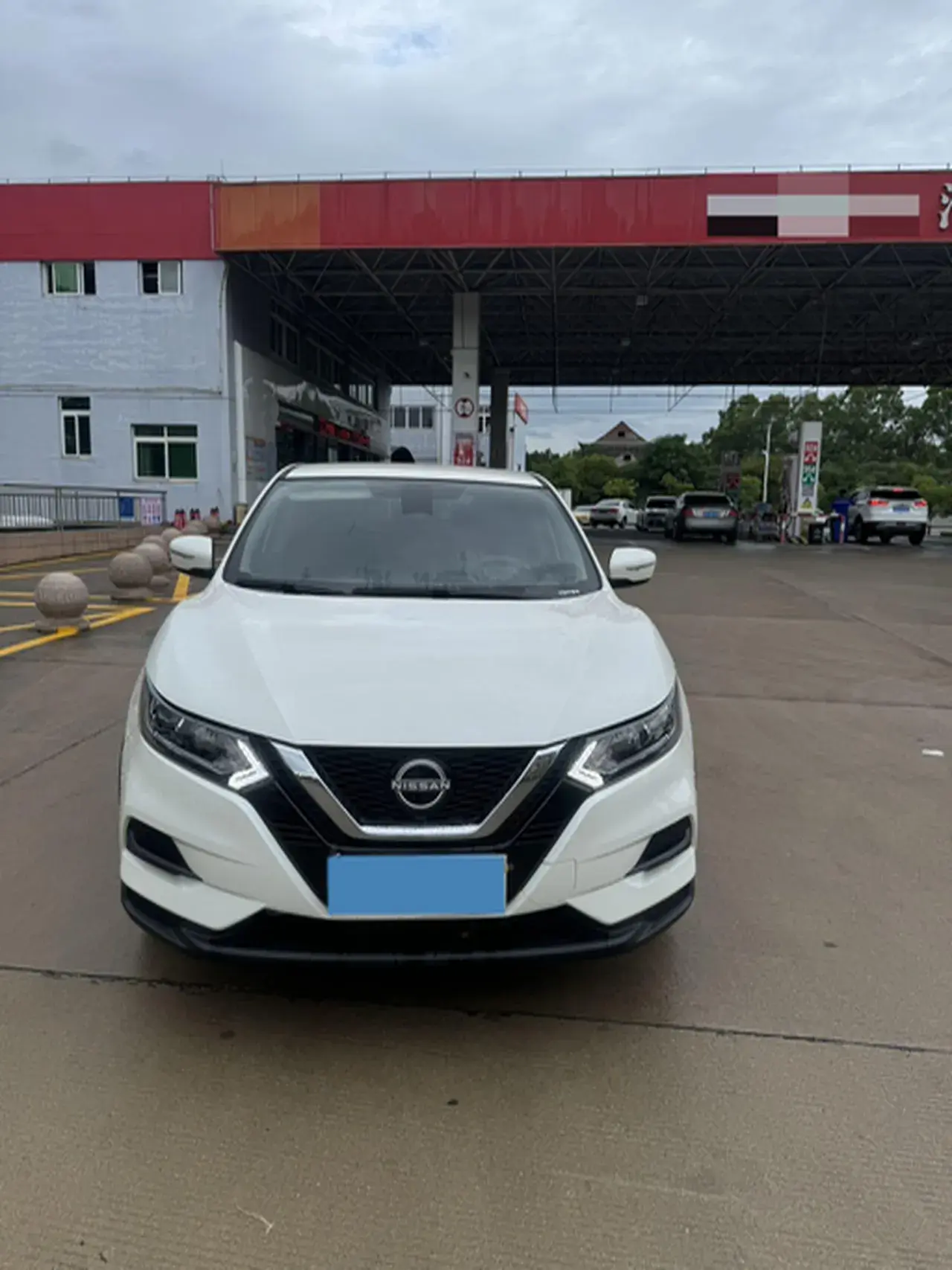 2023 NISSAN QASHQAI thumbnail 2