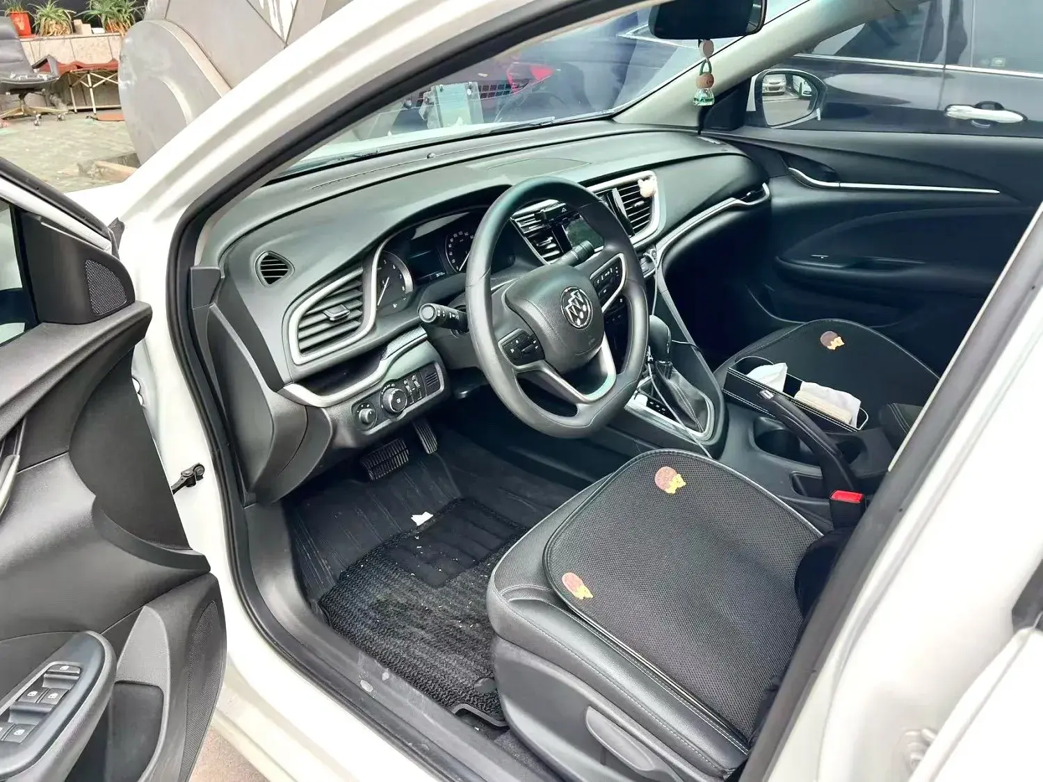 2021 BUICK EXCELLE thumbnail 3