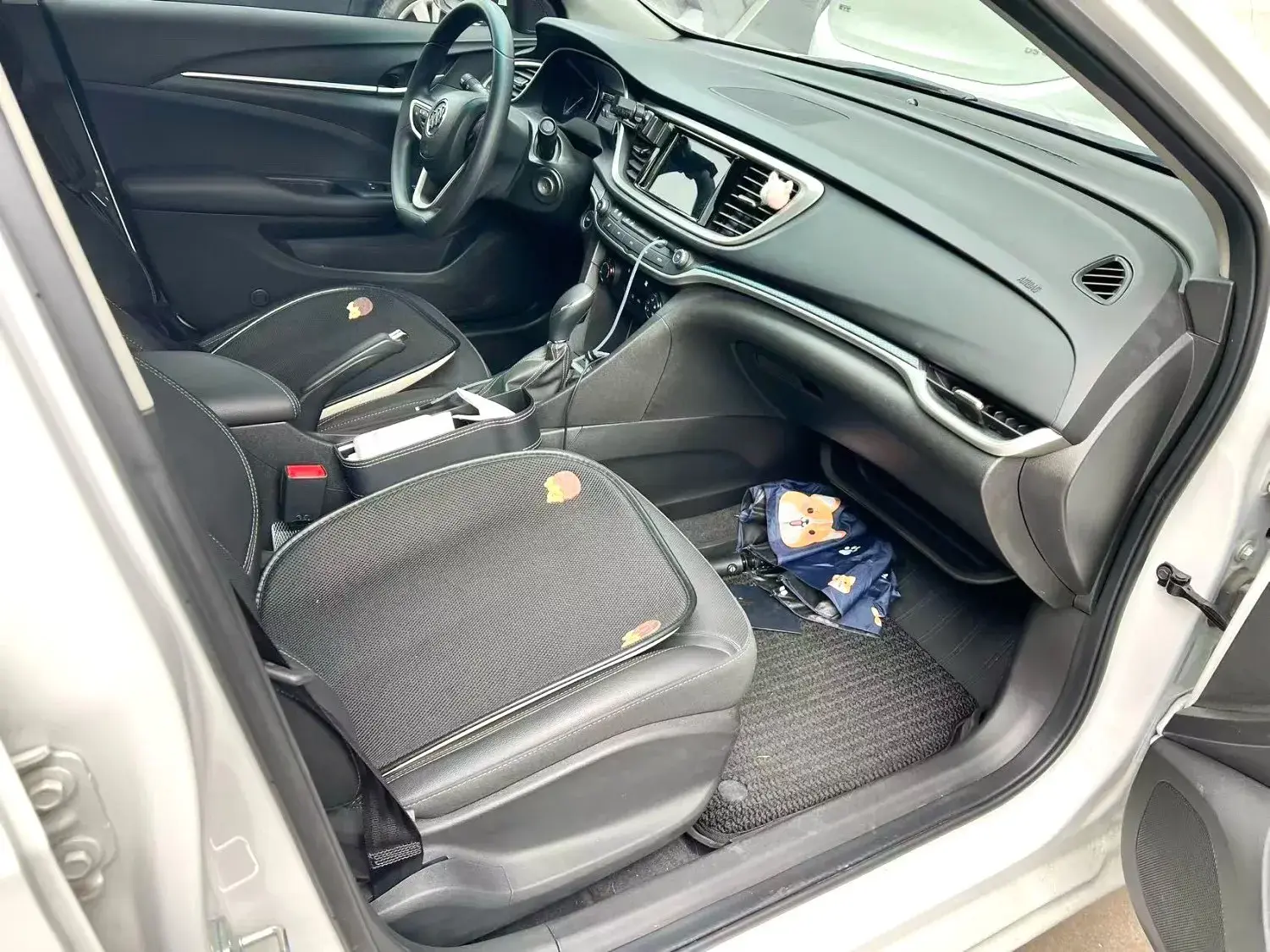 2021 BUICK EXCELLE thumbnail 4