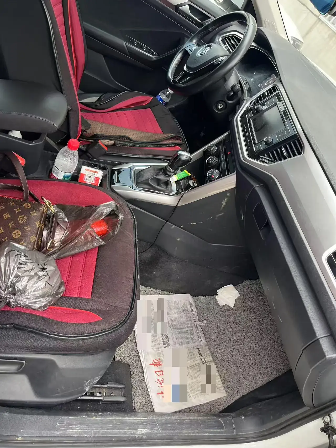 2020 VOLKSWAGEN T-ROC thumbnail 4