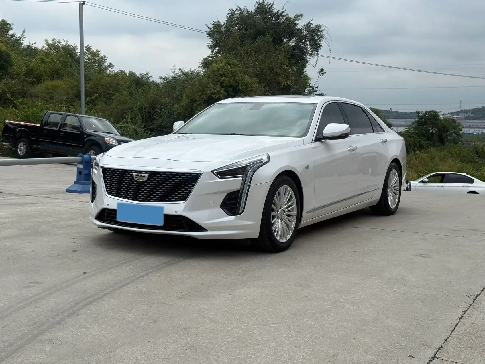 2022 CADILLAC CT6 view 1