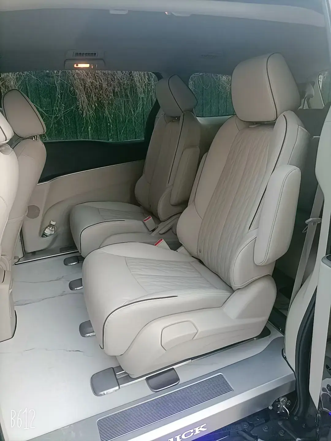 2021 BUICK GL8 thumbnail 4