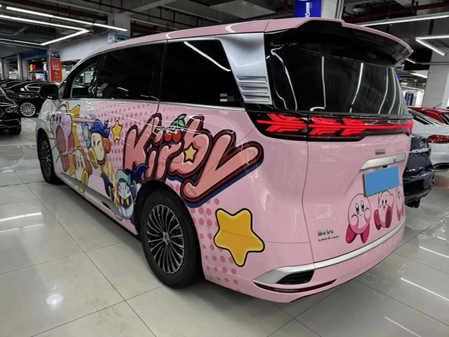 2022 DENZA D9 thumbnail 4