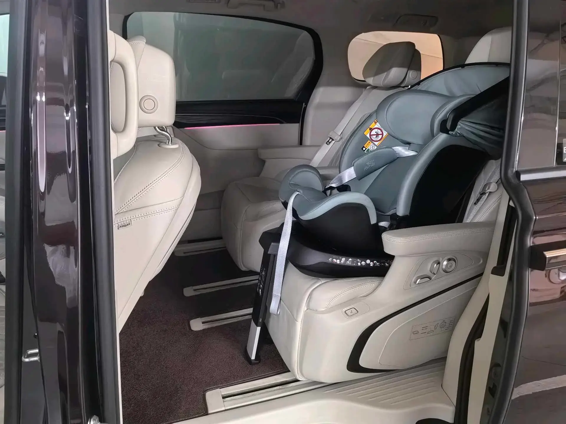 2021 BUICK GL8 thumbnail 4