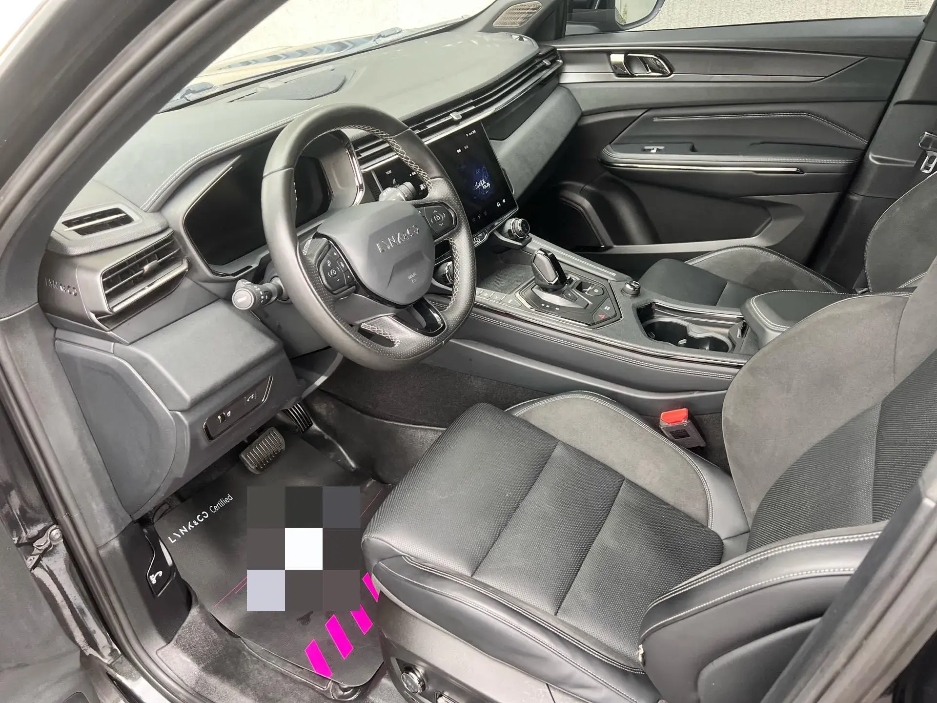 2021 LYNK&CO 01 thumbnail 4