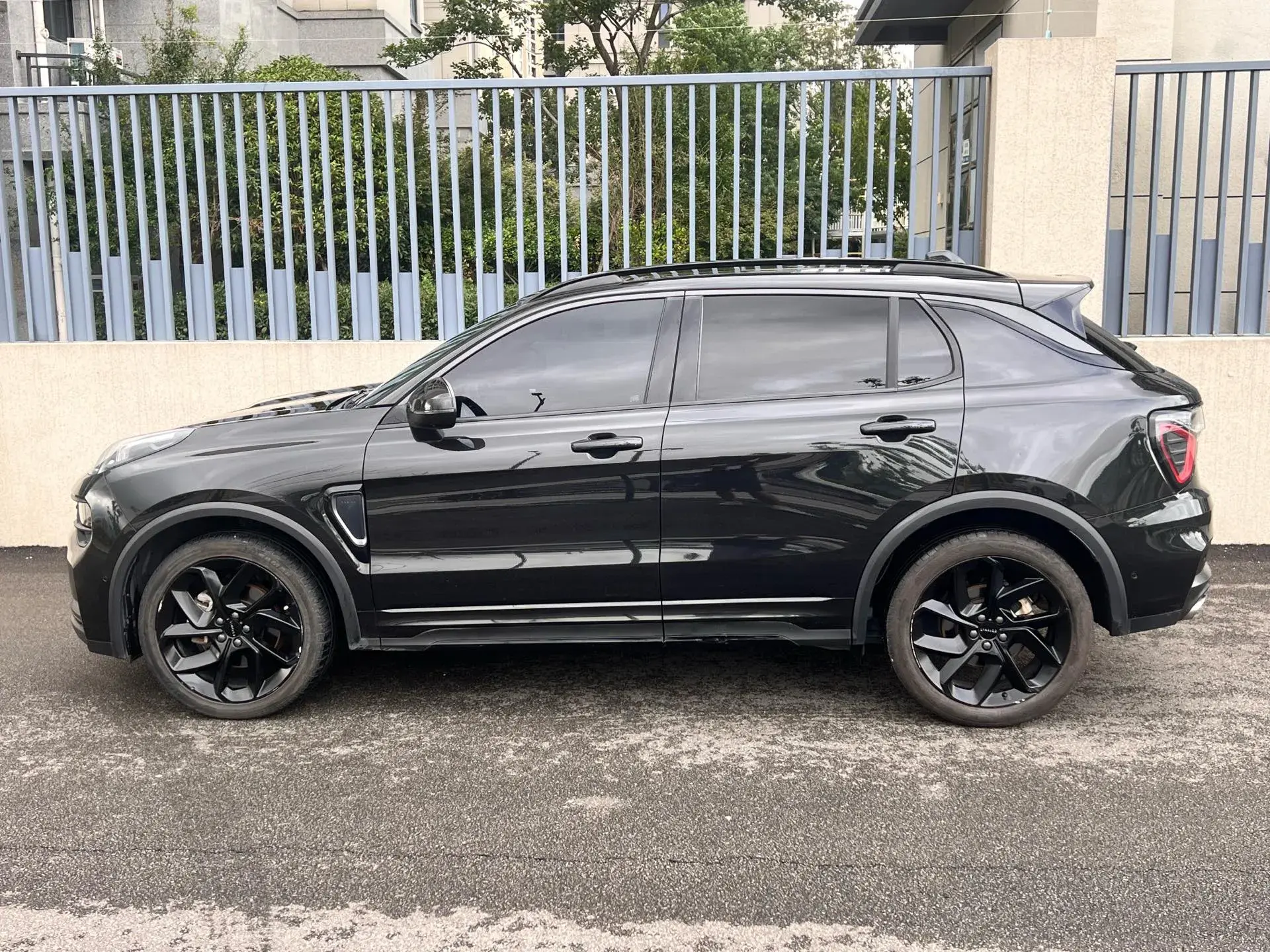 2021 LYNK&CO 01 thumbnail 3