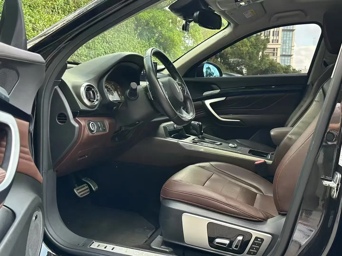 2017 ZOTYE T700 thumbnail 4