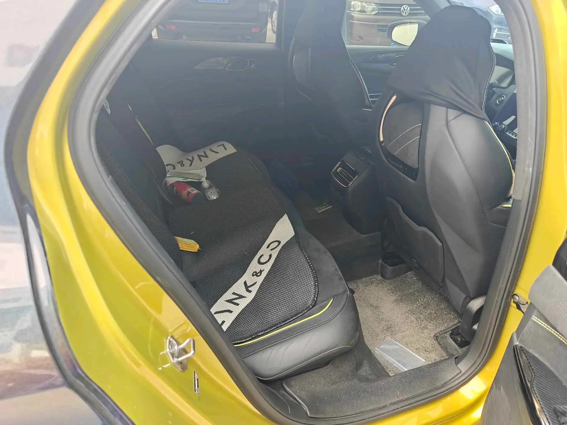 2020 LYNK&CO 03 thumbnail 3