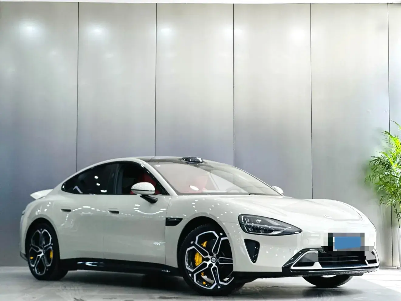 2024 MI SU7 thumbnail 3