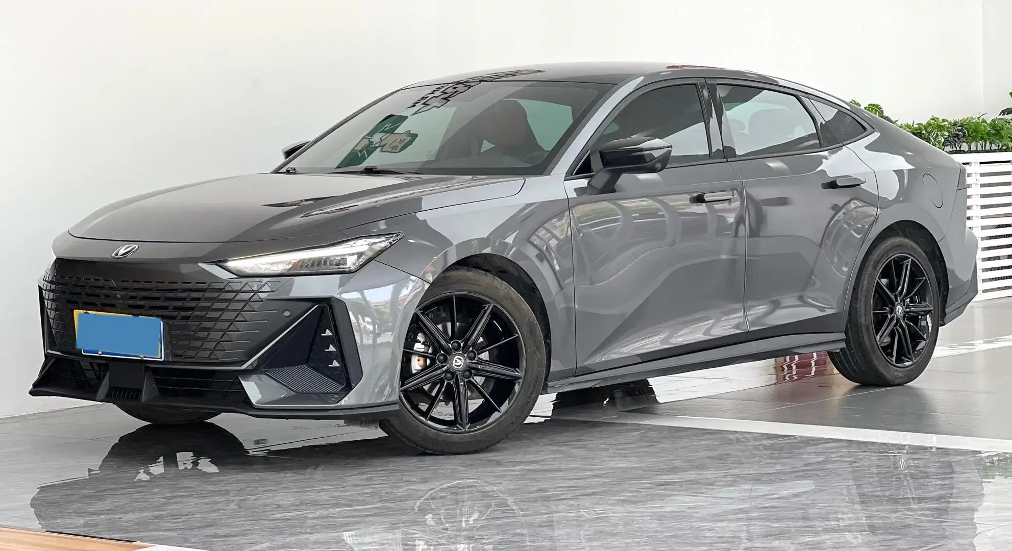 2022 CHANGAN UNI-V view 1