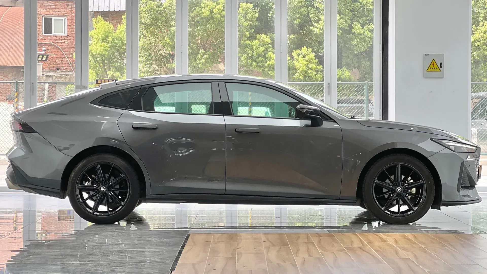 2022 CHANGAN UNI-V thumbnail 4