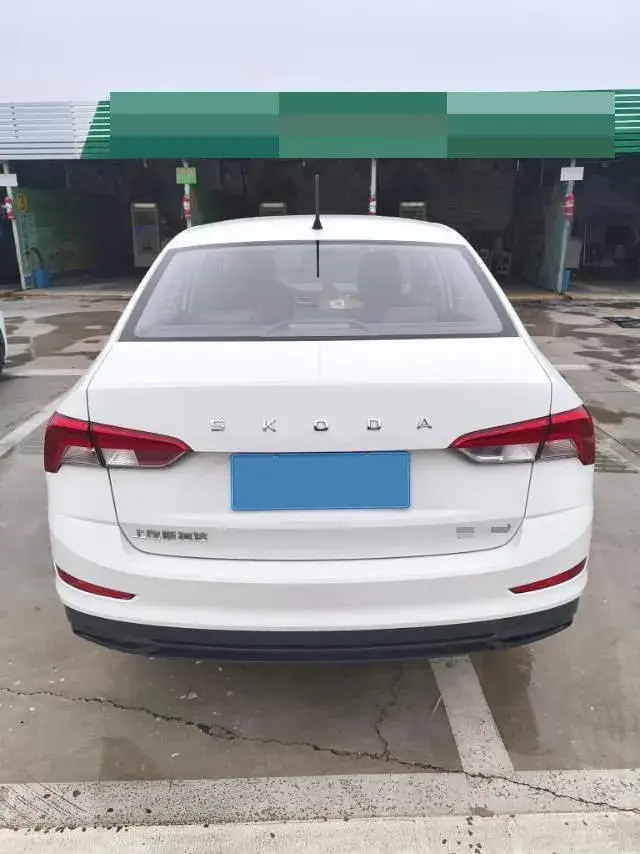 2020 SKODA RAPID thumbnail 3