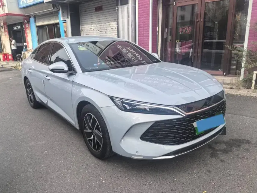 2024 BYD QINL thumbnail 3