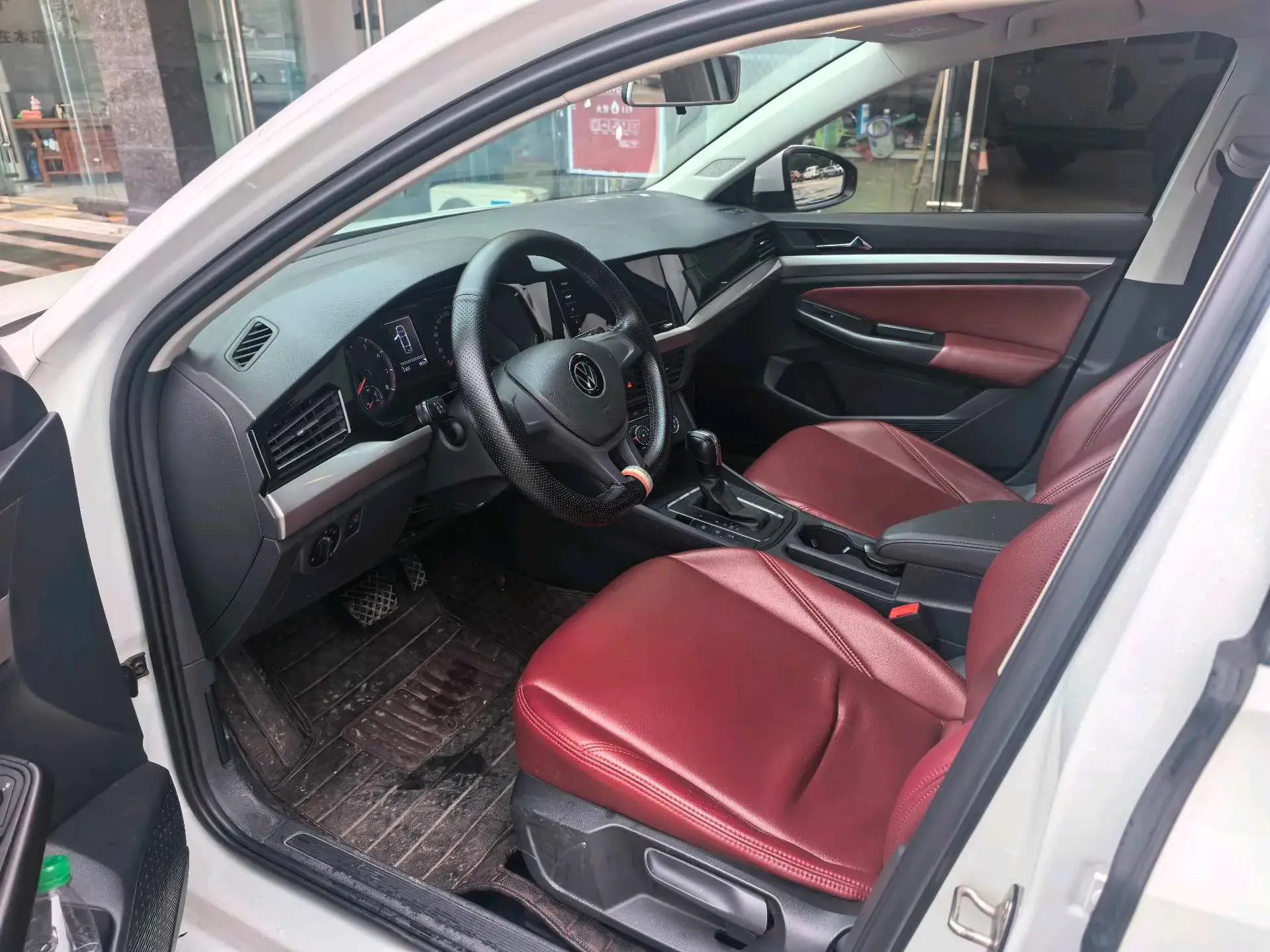 2021 VOLKSWAGEN BORA thumbnail 4