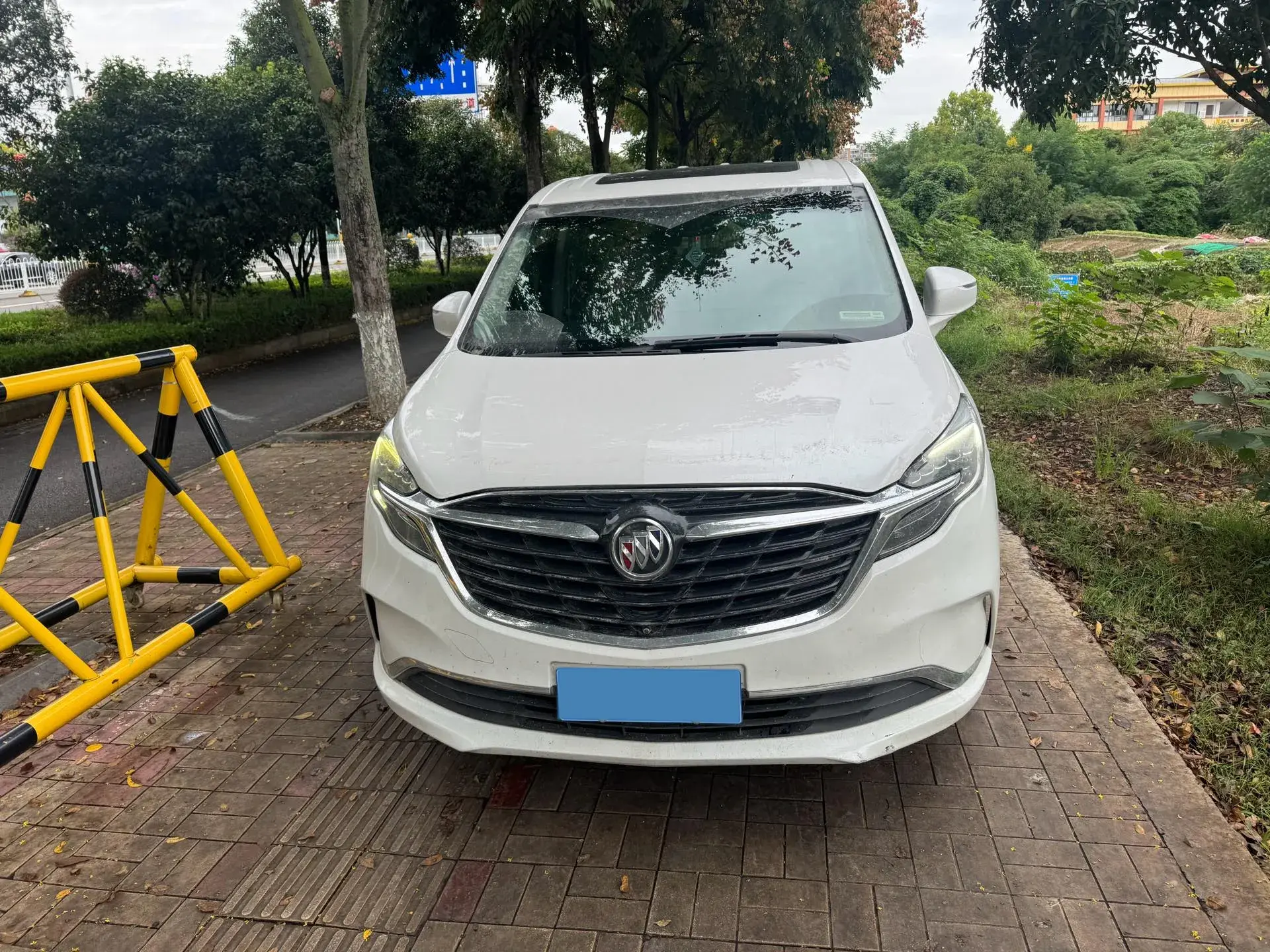 2021 BUICK GL8 thumbnail 2