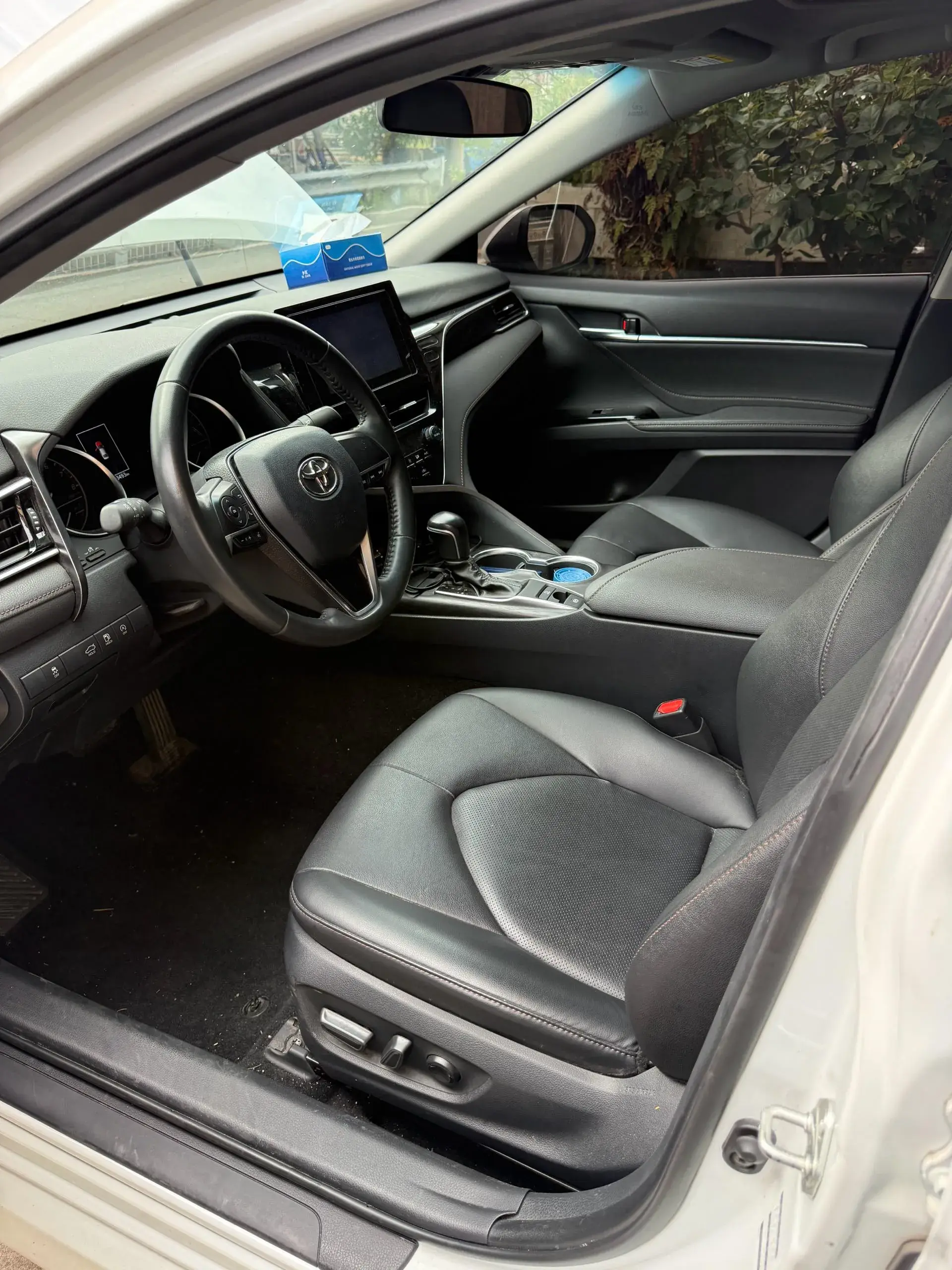 2021 TOYOTA CAMRY thumbnail 4