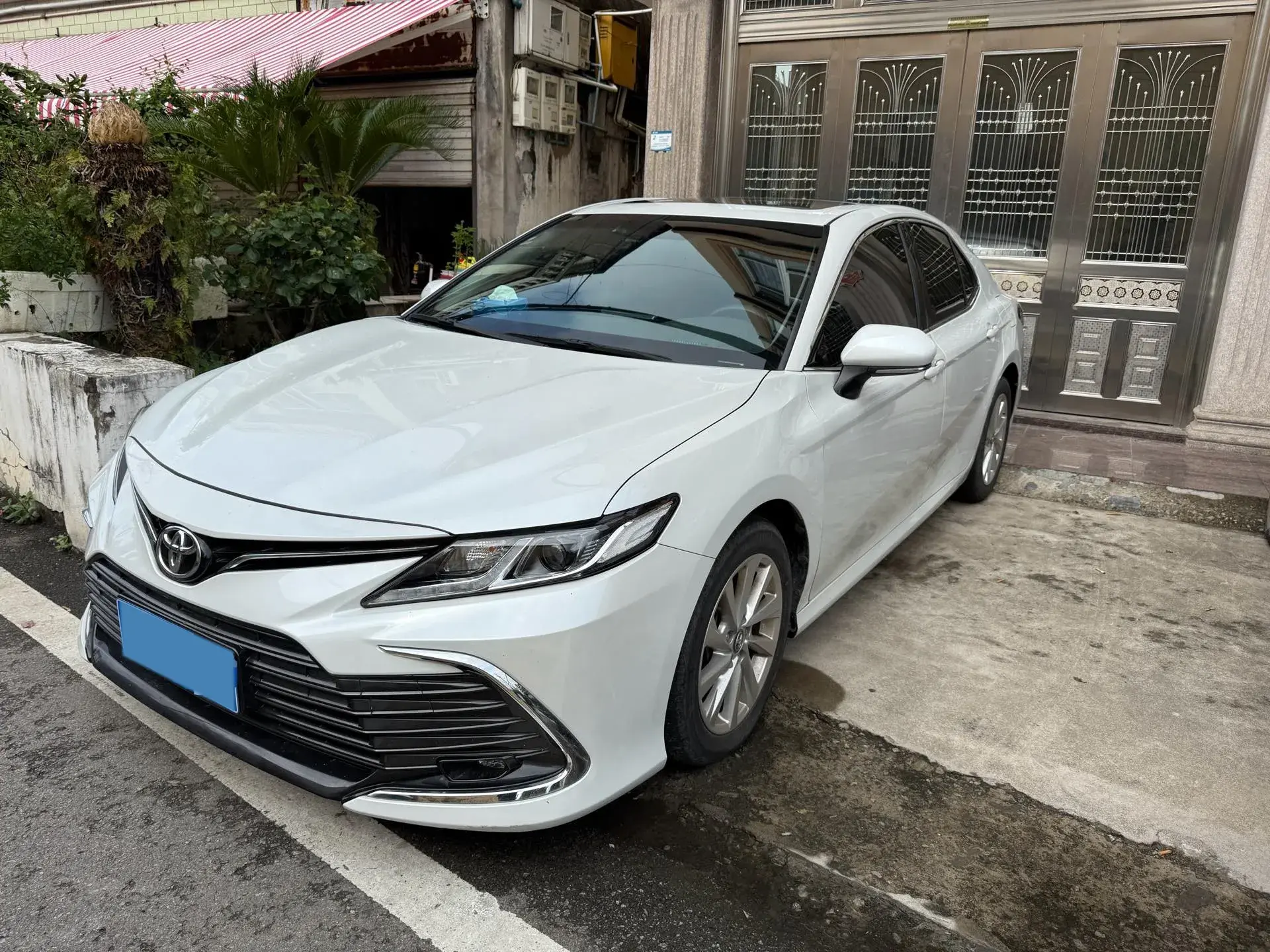 2021 TOYOTA CAMRY view 1
