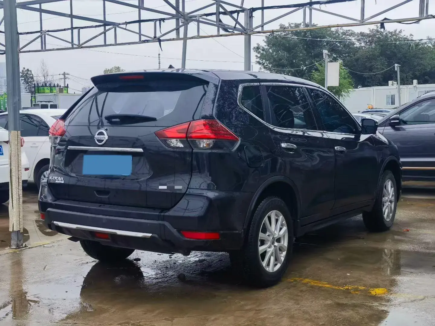 2022 NISSAN X-TRAIL thumbnail 3