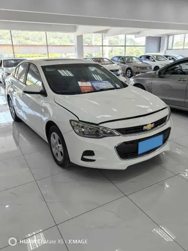 2019 CHEVROLET CAVALIER thumbnail 3