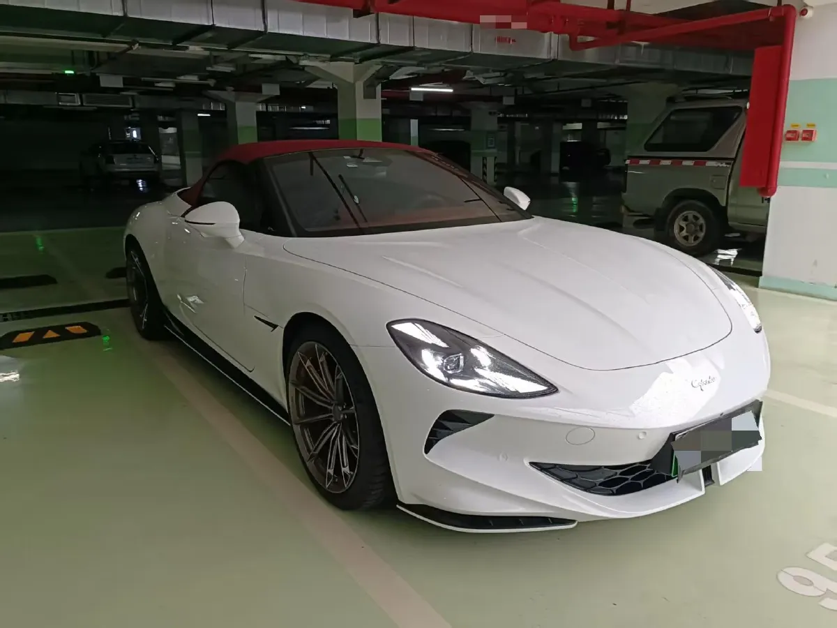 2024 MG Cyberster BEV 77KWH,autocango,china used car exporter,china ev exporter,chinese used car exporter,chinese used ev exporter