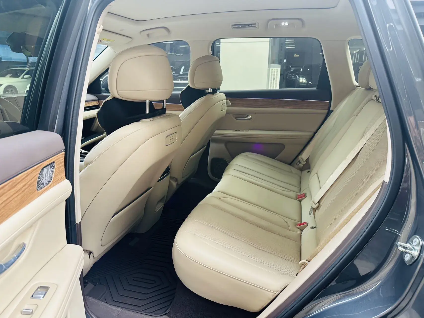 2024 HIMA AITO thumbnail 4