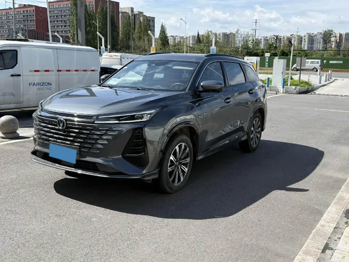 2025 ChangAn CS75 Plus 1.5T 192HP L4 8AT
