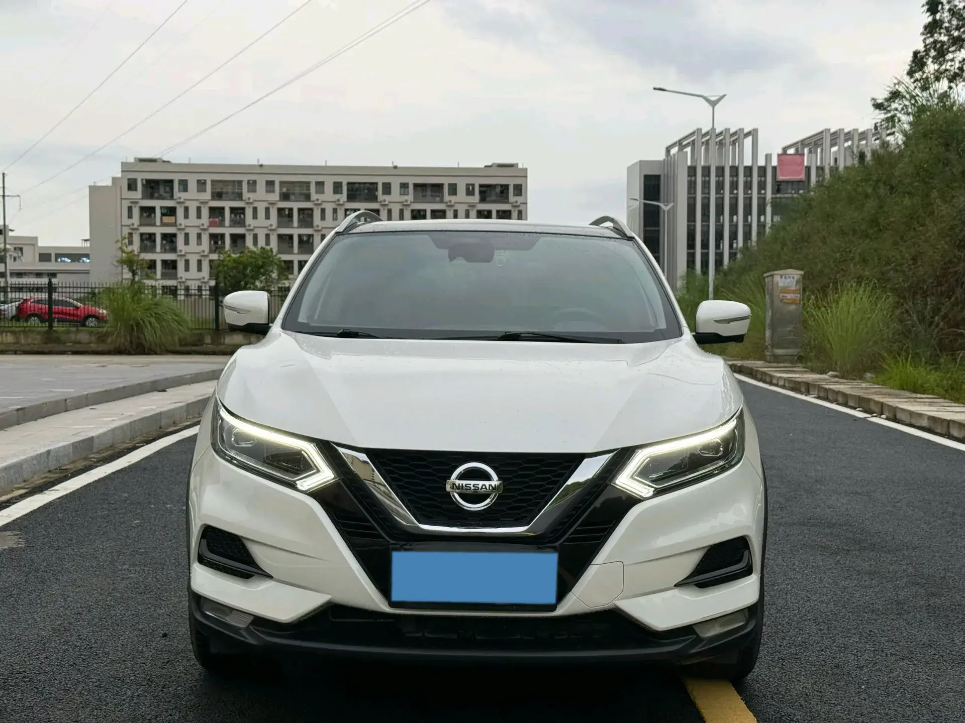 2021 NISSAN QASHQAI thumbnail 2