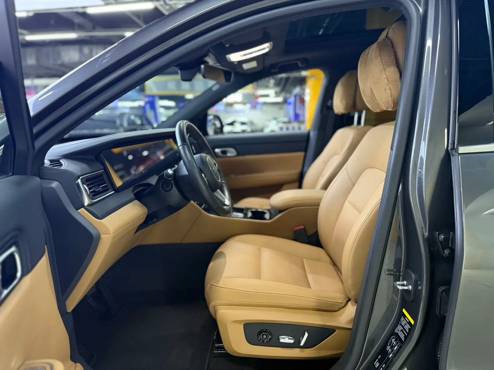 2021 LI ONE thumbnail 4