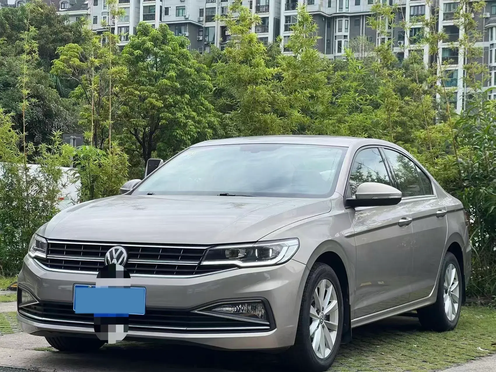 2019 VOLKSWAGEN BORA view 1