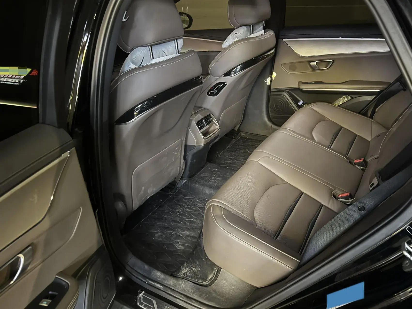 2023 BYD HAN thumbnail 4