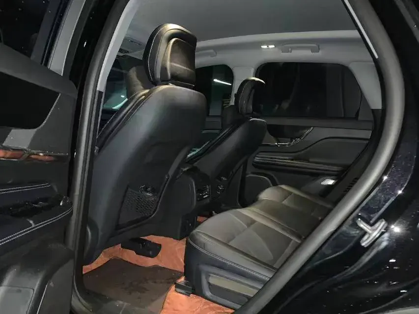 2022 LINCOLN CORSAIR thumbnail 4