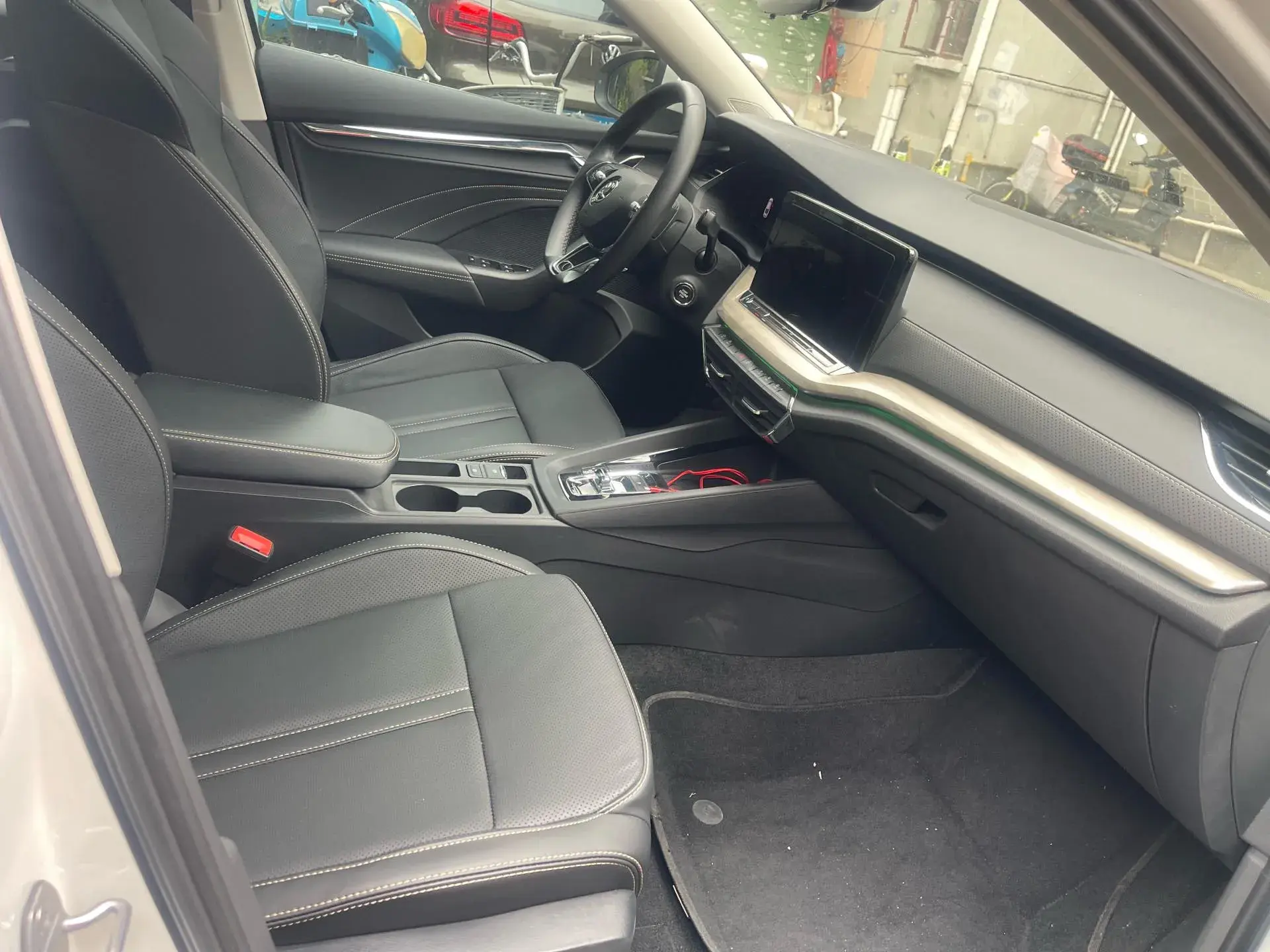 2021 SKODA OCTAVIA thumbnail 3