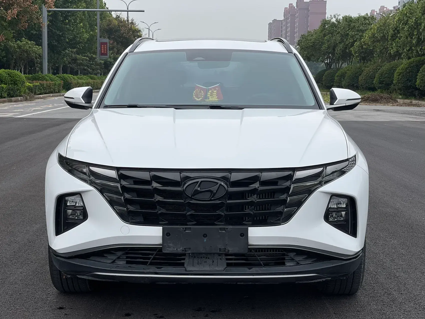 2021 HYUNDAI TUCSON thumbnail 2