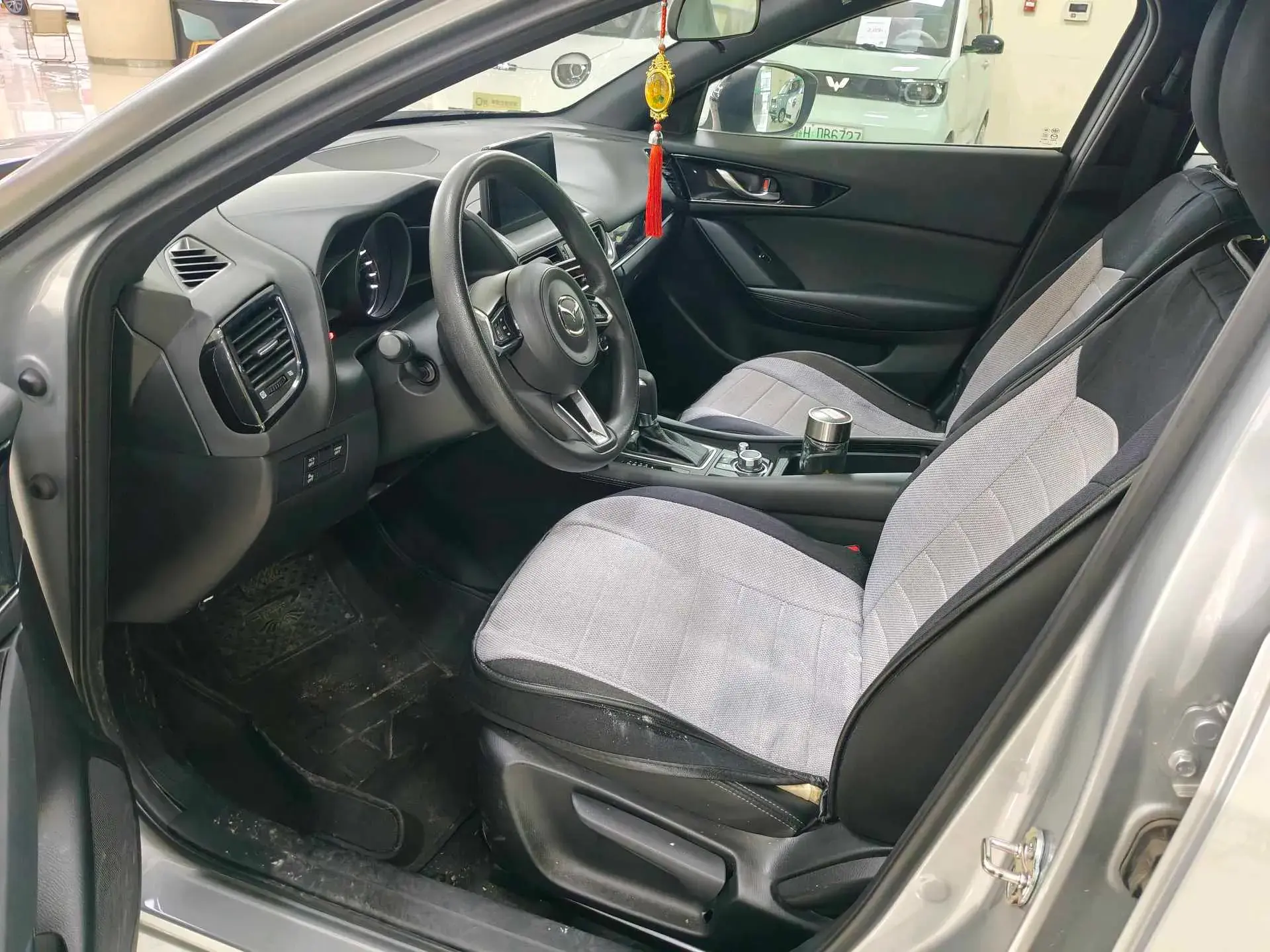 2020 MAZDA CX-4 thumbnail 2