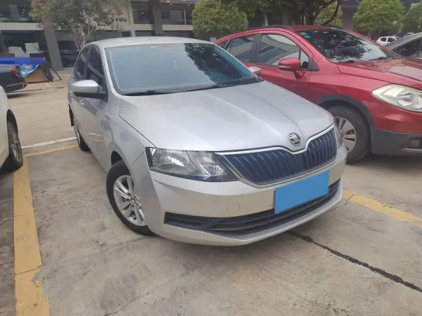 2018 SKODA RAPID thumbnail 2