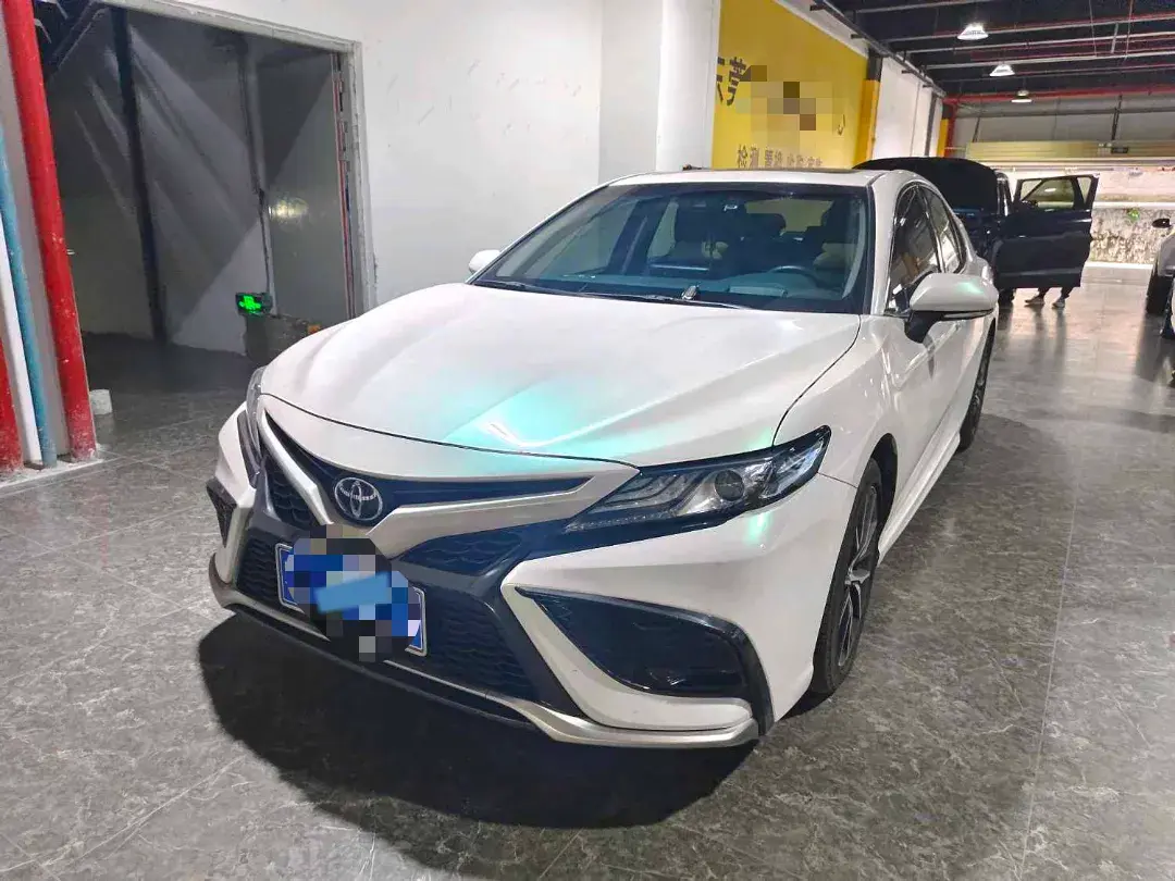 2023 TOYOTA CAMRY view 1