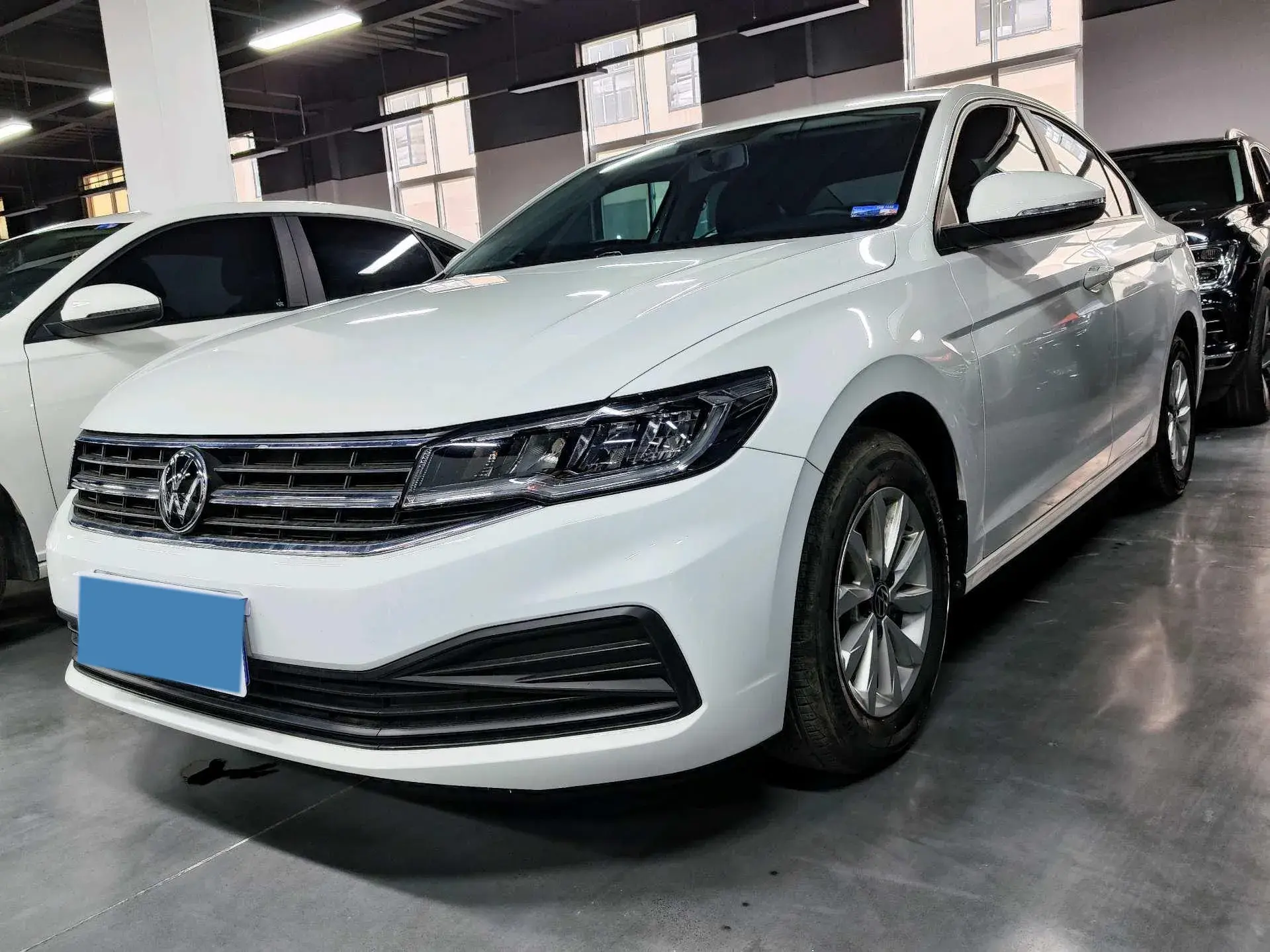 2021 VOLKSWAGEN BORA view 1