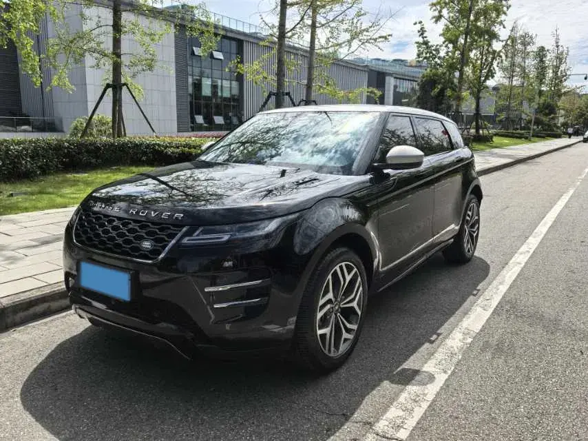 2021 LAND ROVER view 1