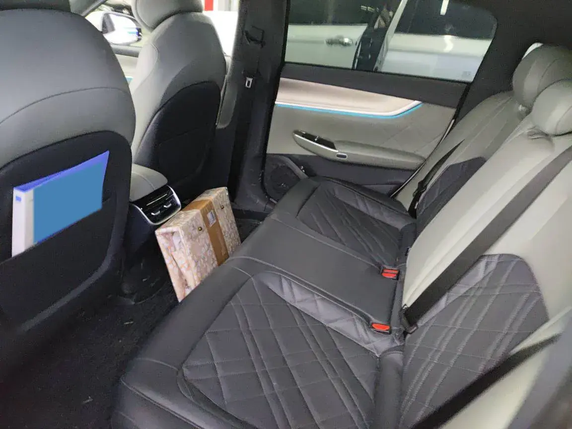 2024 CHANGAN QIYUAN thumbnail 3