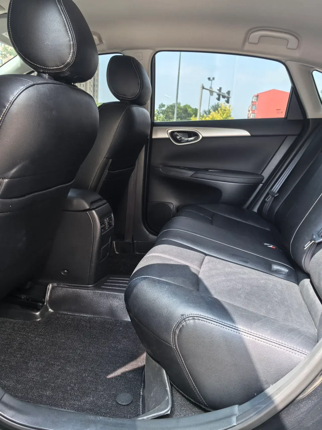 2022 NISSAN SYLPHY thumbnail 4