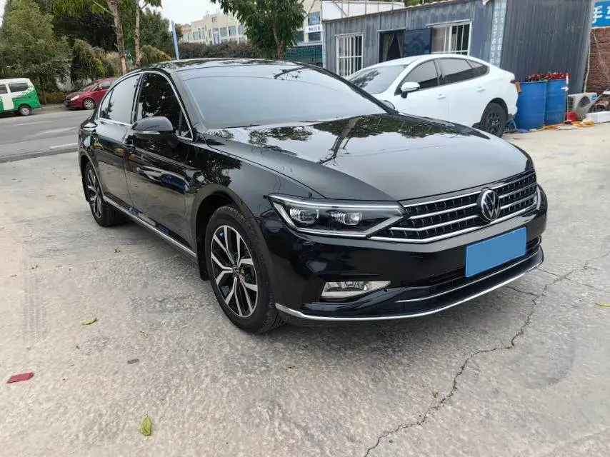 2021 VOLKSWAGEN MAGOTAN thumbnail 2