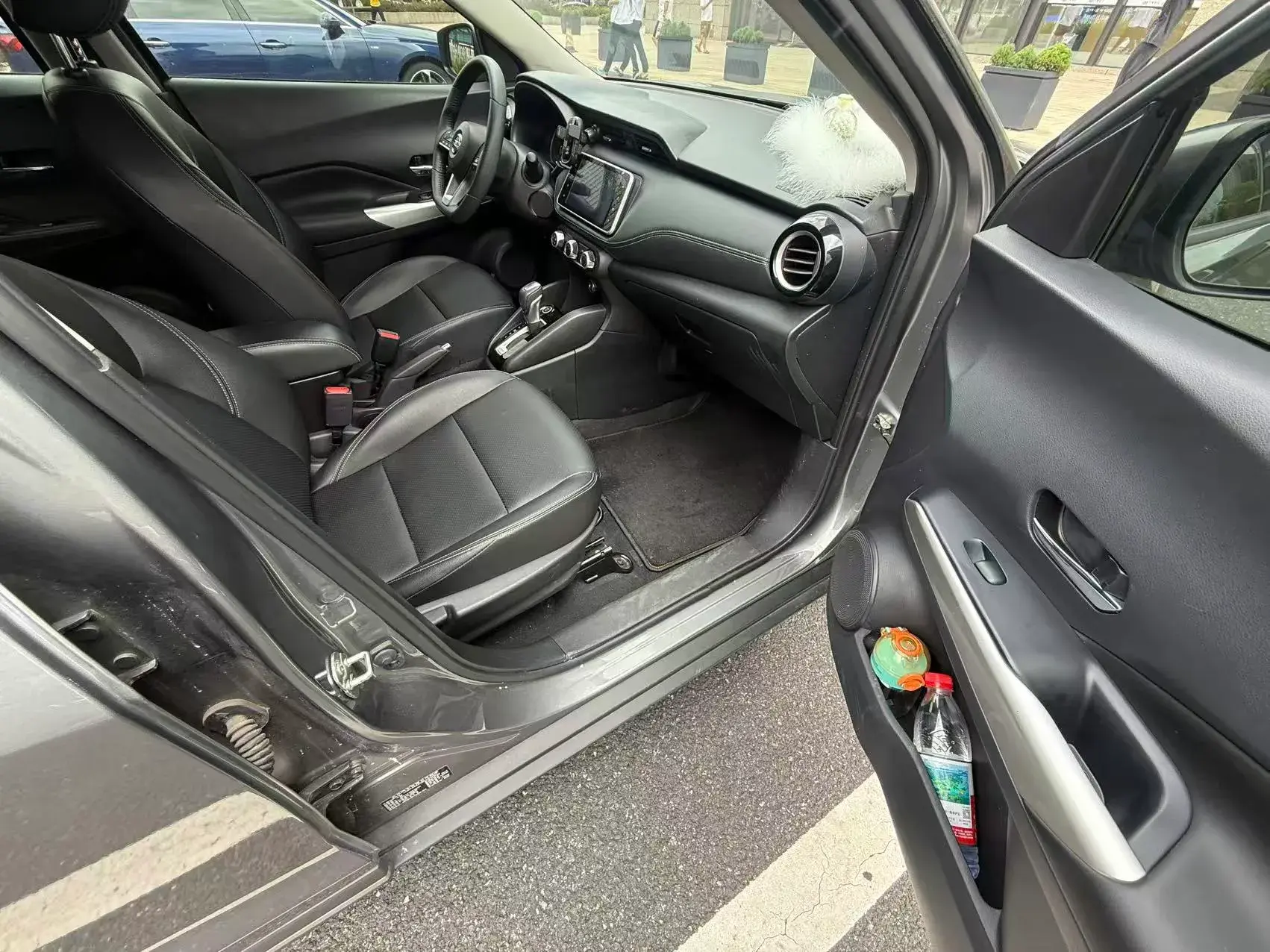 2022 NISSAN KICKS thumbnail 4